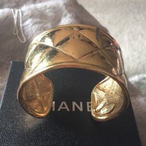 Chanel gold cuff